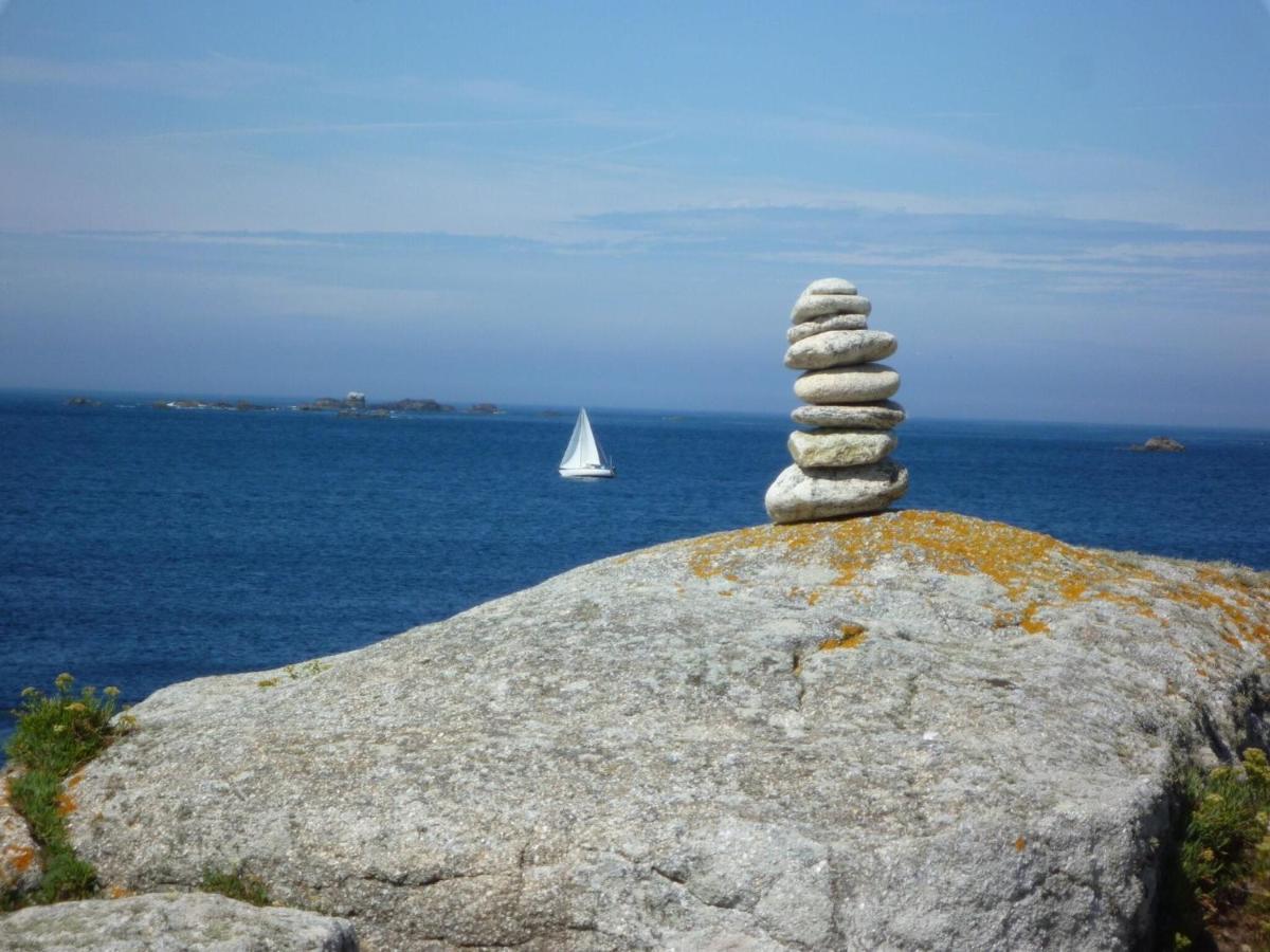 Natural Stone House Close To The Sea, Lannilis 外观 照片